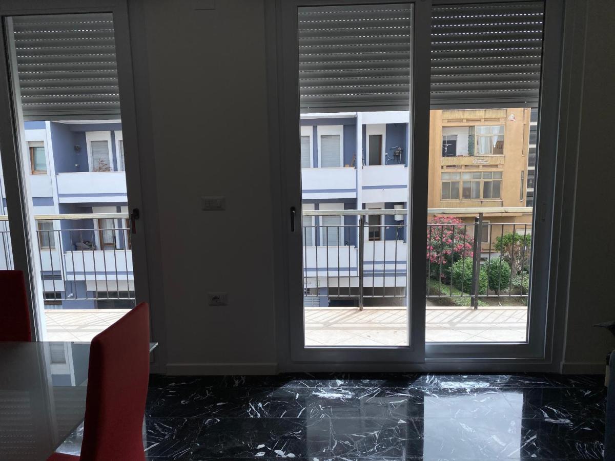 Ludo'S Rooms Cagliari Luaran gambar